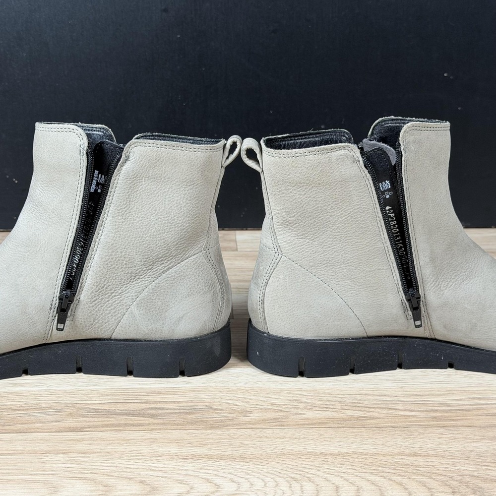 ECCO Bella Boots Womens Size 11 11.5 Gray Leather Ankle Side Zip Booties - Picture 8 of 14
